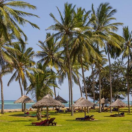 Neptune Paradise Beach Resort & Spa Galu Exteriör bild