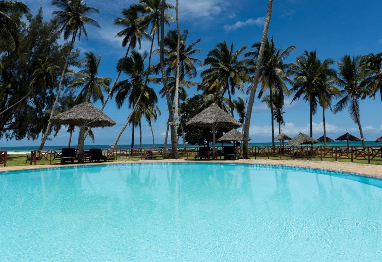 Neptune Paradise Beach Resort & Spa Galu Exteriör bild